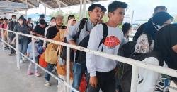 Lonjakan Penumpang Arus Balik Padati Pelabuhan Selatpanjang